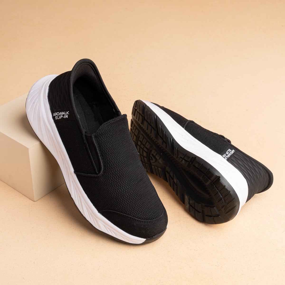 ARC Walk Slip-on Shoes