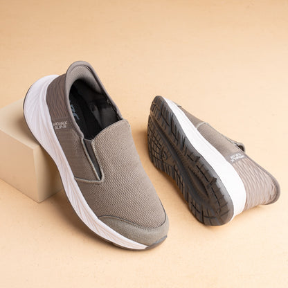 ARC Walk Slip-on Shoes