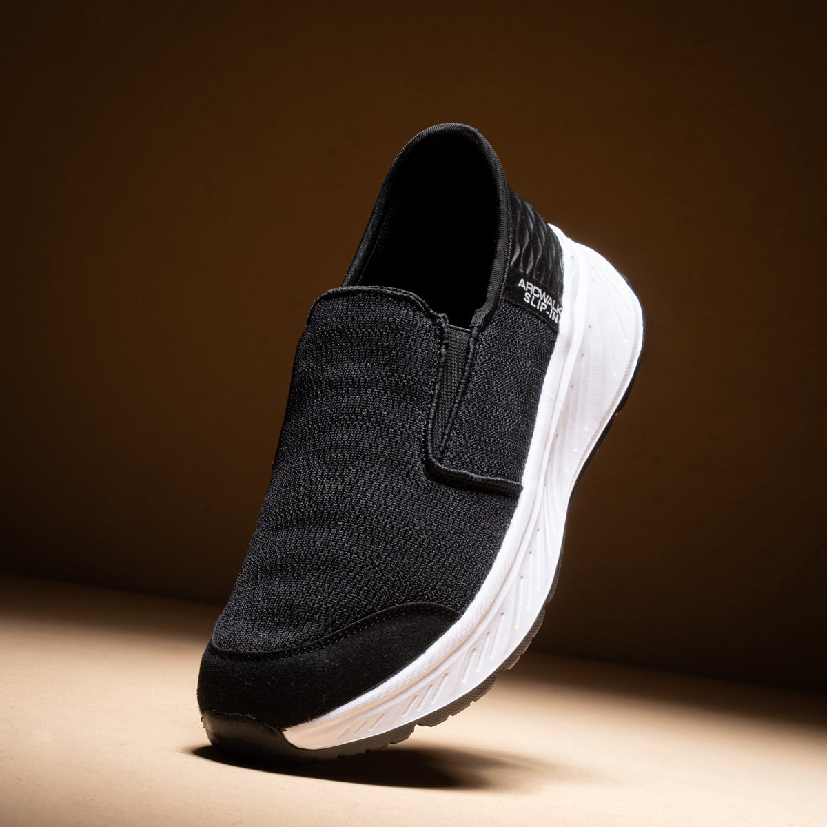 ARC Walk Slip-on Shoes