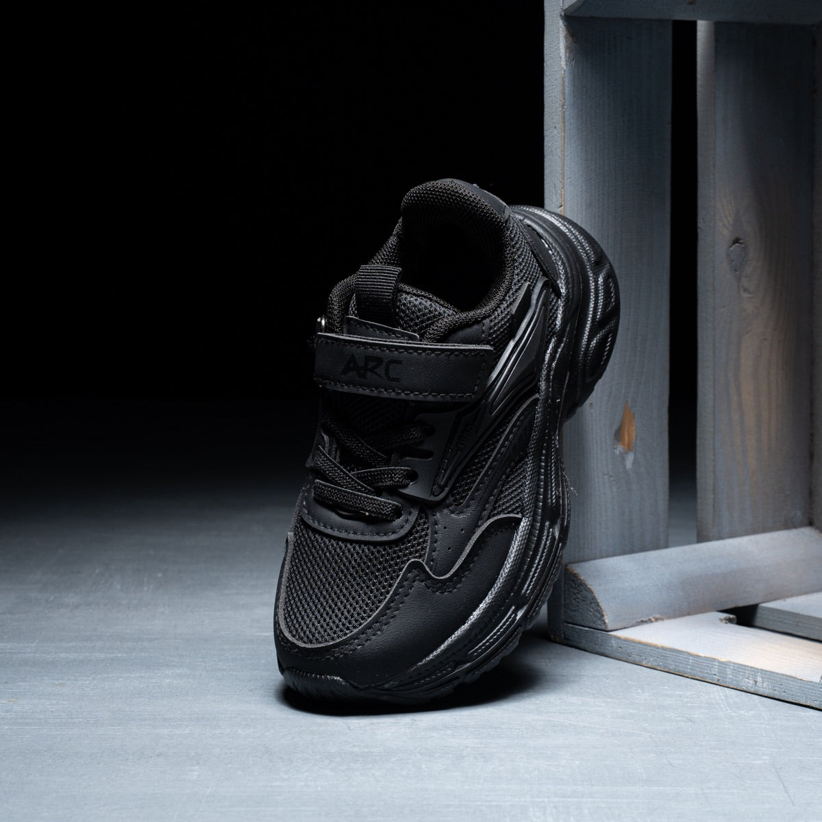 ARC 1988 Kids' Shoes (Size 27:31)