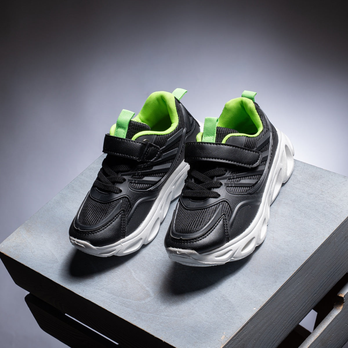 Flash Light-up Shoes